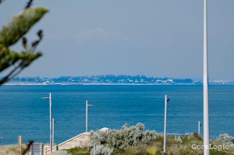 Property photo of 45 Seaward Loop Sorrento WA 6020