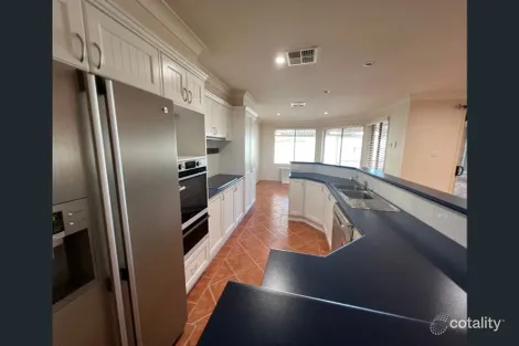 Property photo of 22 Laurina Avenue Thornton NSW 2322