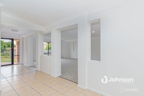 Property photo of 14 Easter Crescent Pacific Pines QLD 4211