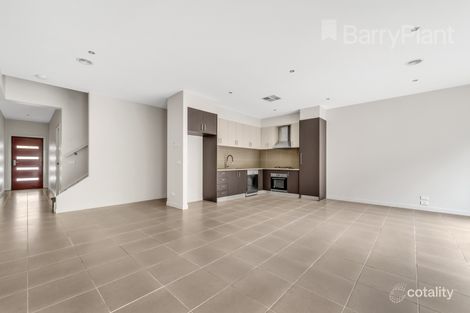 Property photo of 15/4 Delany Lane Craigieburn VIC 3064
