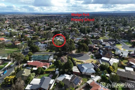 Property photo of 31 Chelmsford Way Melton West VIC 3337