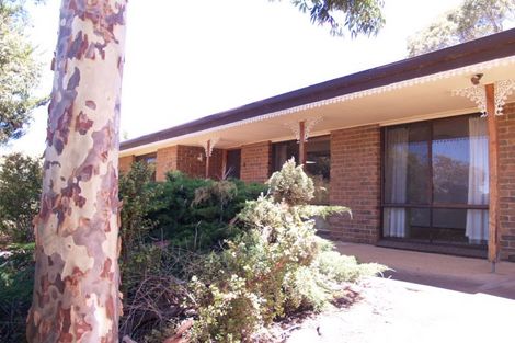 589 Brodie Rd, Huntfield Heights, SA 5163