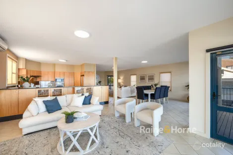 Property photo of 17 Victory Parade Tascott NSW 2250