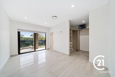 Property photo of 52 Burbank Avenue Picnic Point NSW 2213