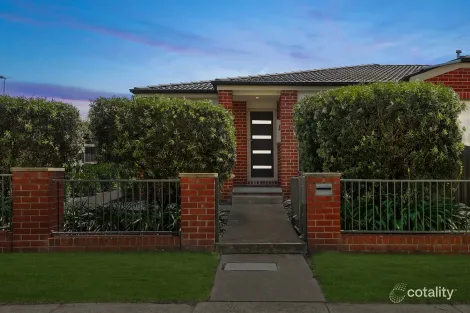 Property photo of 17 David Miller Crescent Casey ACT 2913