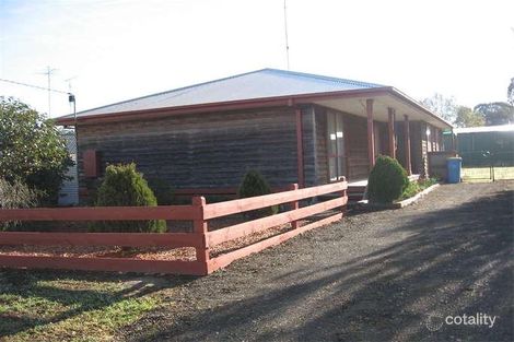 Property photo of 37 Donaldson Drive Broadford VIC 3658