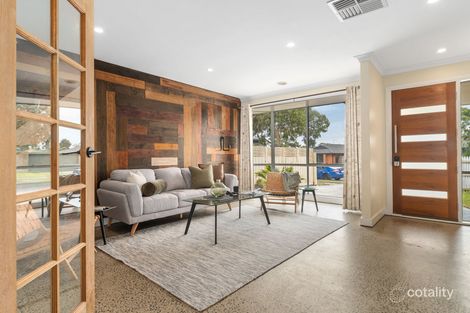 Property photo of 46 Oberon Drive Carrum Downs VIC 3201