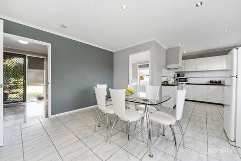 Property photo of 4 Doran Court Frankston VIC 3199