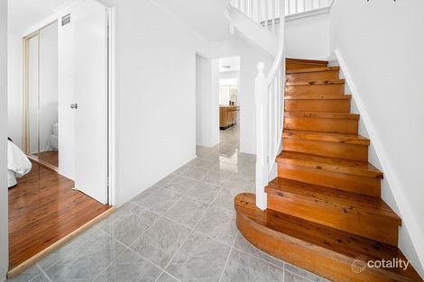 Property photo of 4 Hambledon Way West Hoxton NSW 2171