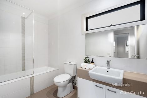 Property photo of 5/2-4 Faulkner Street Bentleigh VIC 3204