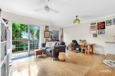 Property photo of 3/282 Cavendish Road Coorparoo QLD 4151