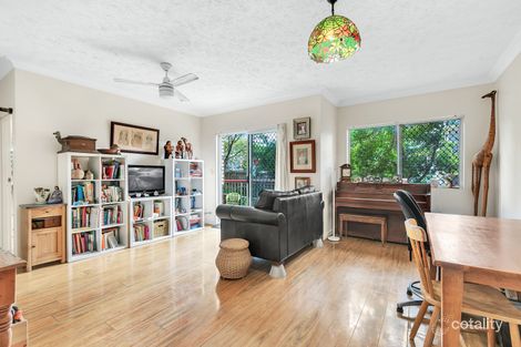 Property photo of 3/282 Cavendish Road Coorparoo QLD 4151