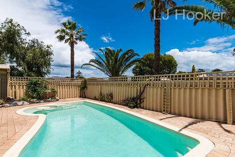 36 Discovery Cres, Port Kennedy, WA 6172