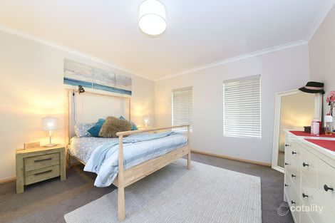 Property photo of 9 Masthead Close Jindalee WA 6036