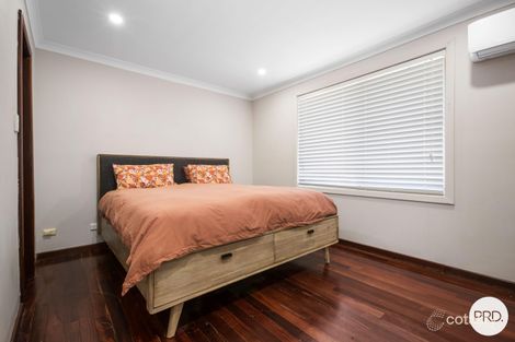 Property photo of 21 Viveash Way Bulgarra WA 6714