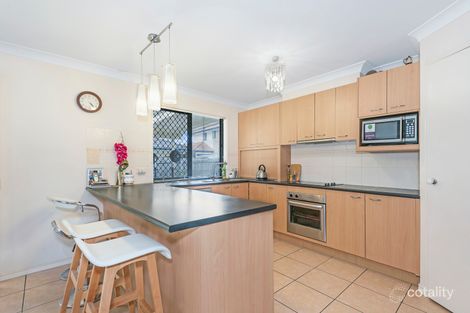 Property photo of 9 Holland Place Carindale QLD 4152