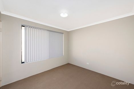 Property photo of 18 Albina Chase Lakelands WA 6180