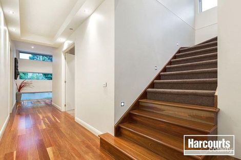 Property photo of 17 Miller Street Berwick VIC 3806
