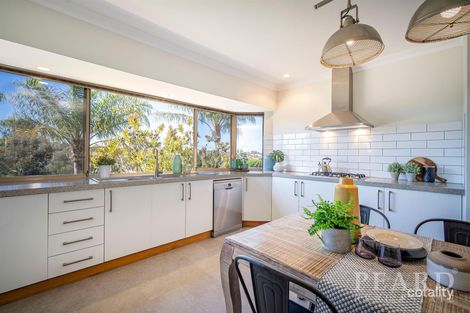 Property photo of 1 Mina Court Duncraig WA 6023