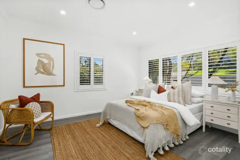 Property photo of 61 St Johns Avenue Mangerton NSW 2500