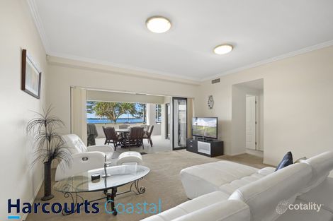 Property photo of 1/36-38 Oatland Esplanade Runaway Bay QLD 4216