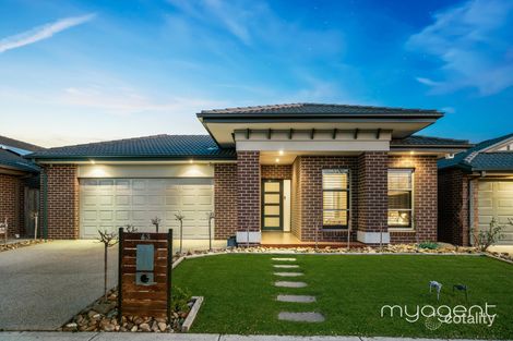 Property photo of 63 Palladium Circle Beveridge VIC 3753