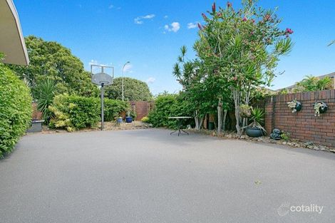 Property photo of 2 Sailaway Street Mermaid Waters QLD 4218