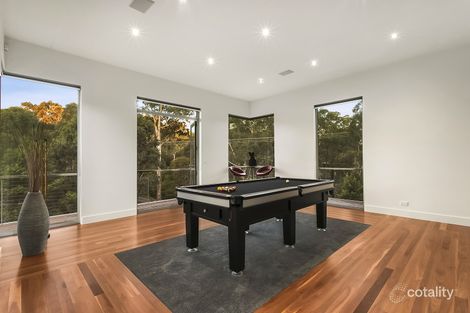 Property photo of 19 Yarra Hill Close Lower Plenty VIC 3093