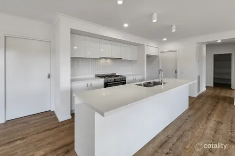 Property photo of 36 Opal Drive Leopold VIC 3224