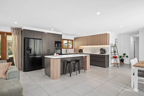 61 Deborah Ct, Munruben, QLD 4125