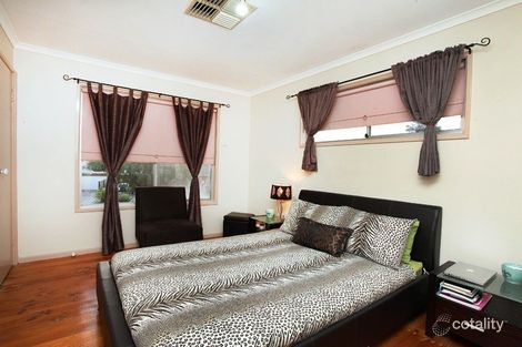 Property photo of 5 Abinger Court Gladstone Park VIC 3043