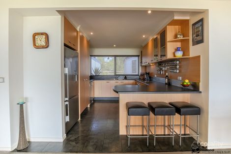 Property photo of 2 Green Court Eagle Point VIC 3878