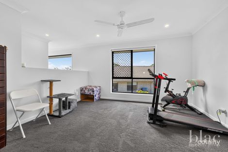 Property photo of 26 Sewells Circuit Spring Mountain QLD 4300