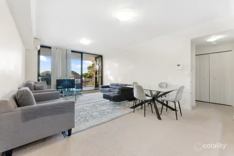 205/5A HAMPDEN RD, LAKEMBA, NSW 2195