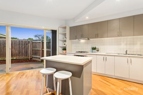 Property photo of 2/72 Purinuan Road Reservoir VIC 3073