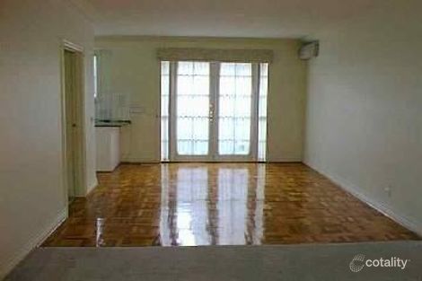 Property photo of 2/111 Wattle Valley Road Camberwell VIC 3124