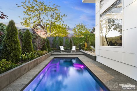 Property photo of 33 Girton Crescent Manifold Heights VIC 3218