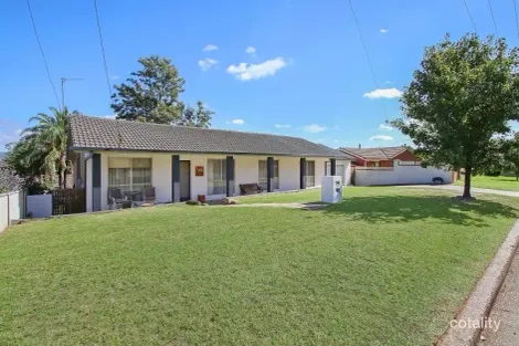 Property photo of 435 Parkview Crescent Lavington NSW 2641