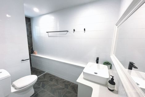 Property photo of 4/3 St Leonards Street Coorparoo QLD 4151