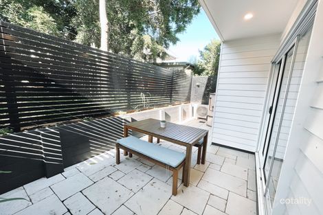 4/3 St Leonards St, Coorparoo, QLD 4151