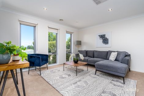 Property photo of 8 Jackomos Street Bonner ACT 2914