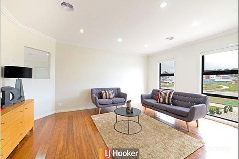 Property photo of 1 Geegeela Street Crace ACT 2911