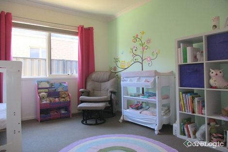 33 Hermitage Pde, Derrimut, VIC 3026