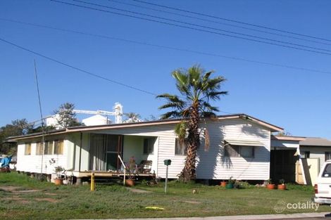 56 Milne St, Tara, QLD 4421