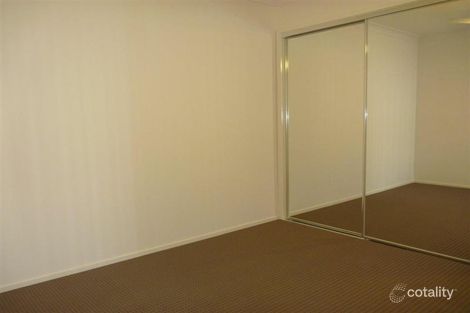 Property photo of 28 Rise Circuit Pacific Pines QLD 4211