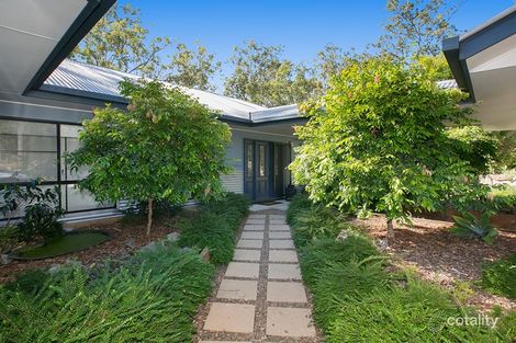 Property photo of 9 Hogan Court Camp Mountain QLD 4520