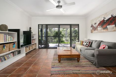 Property photo of 9 Hogan Court Camp Mountain QLD 4520