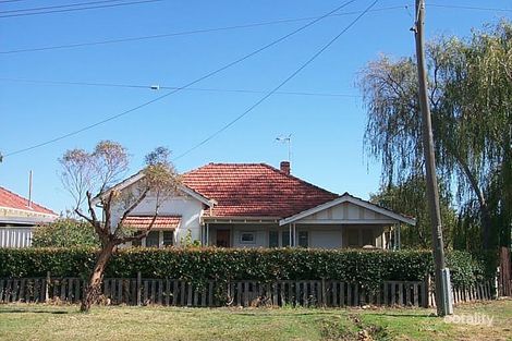 11 Lefroy Ave, Midland, WA 6056