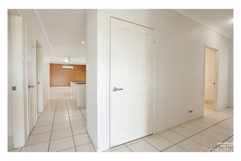 Property photo of 34 Lamb Avenue Gracemere QLD 4702