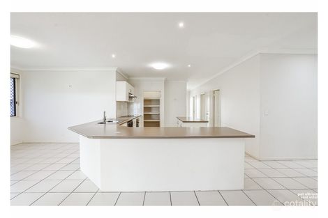 Property photo of 34 Lamb Avenue Gracemere QLD 4702